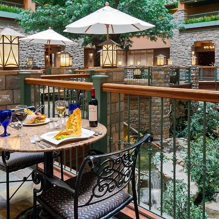 Chateau On The Lake Resort Spa And Convention Center Branson Buitenkant foto