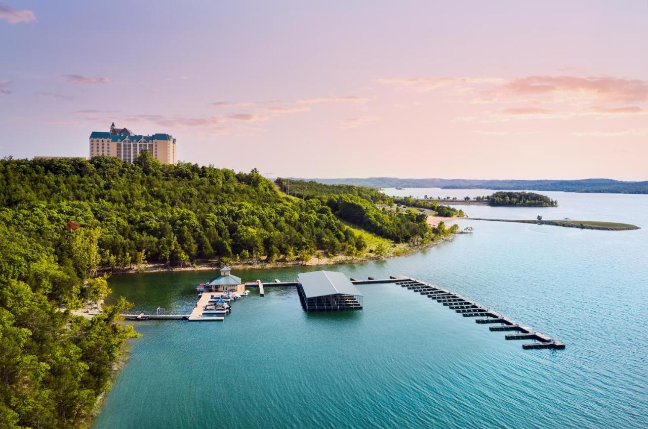 Chateau On The Lake Resort Spa And Convention Center Branson Buitenkant foto
